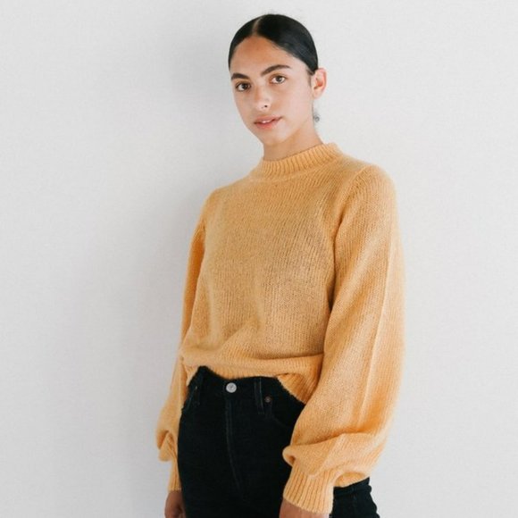 NWOT ROLLA's Gigi Fluffy Sweater - Picture 15 of 15